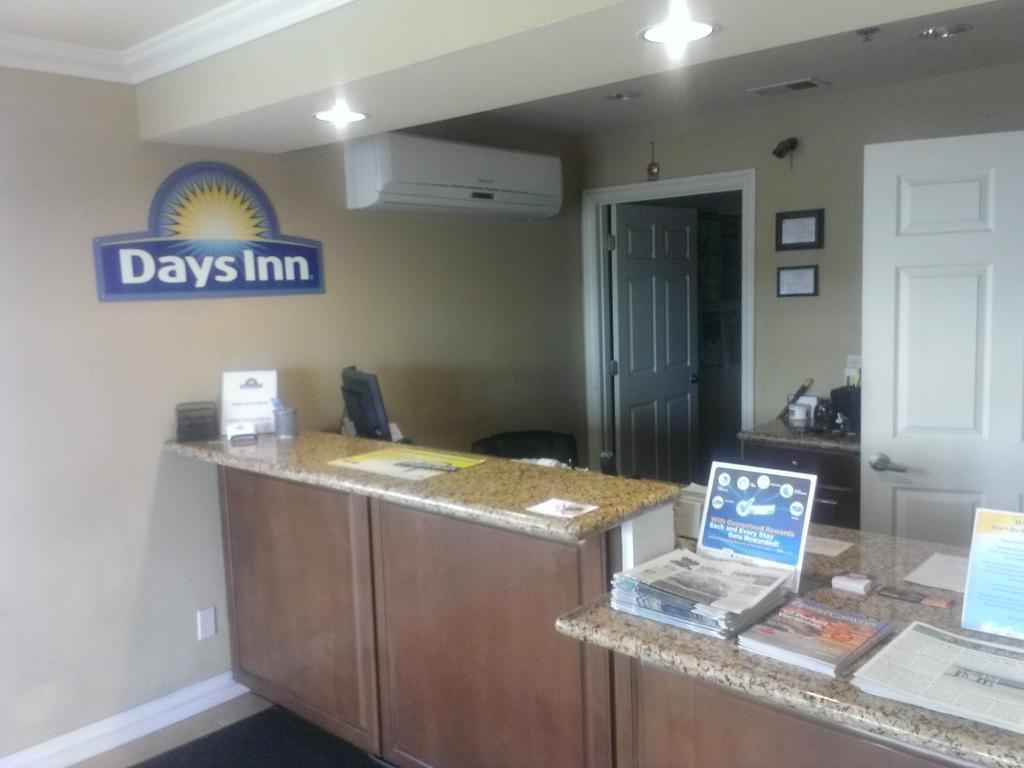 Days By Wyndham East Motel 2*