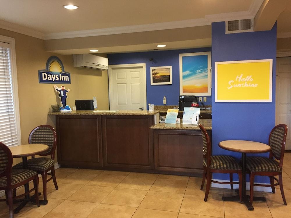 Days By Wyndham East Kingman